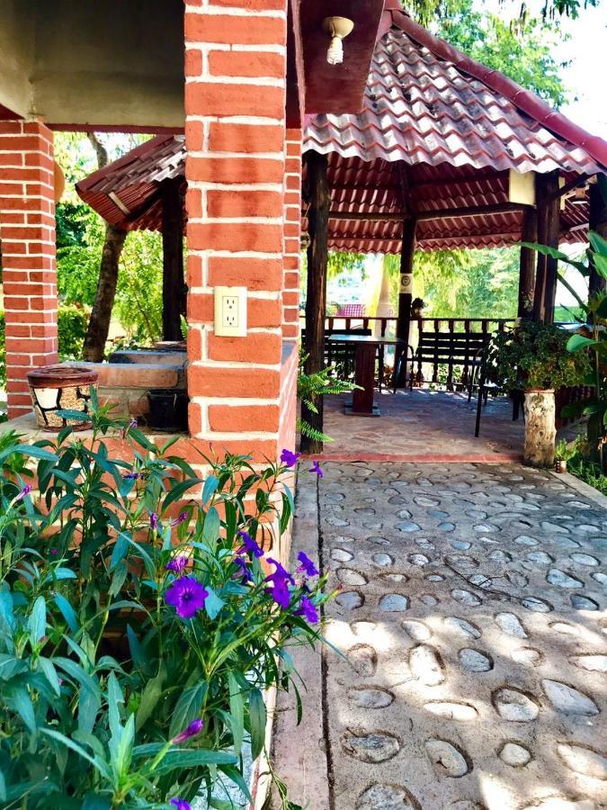 Hotel Y Restaurante Villas Del Sol Jalpan Εξωτερικό φωτογραφία